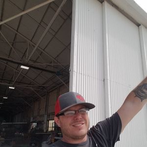 Meet your Posher, Jason